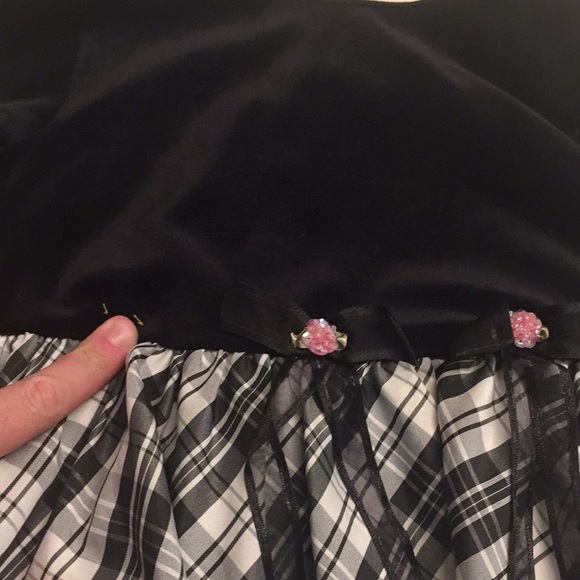 Girls velvet dress - Picture 3 of 6